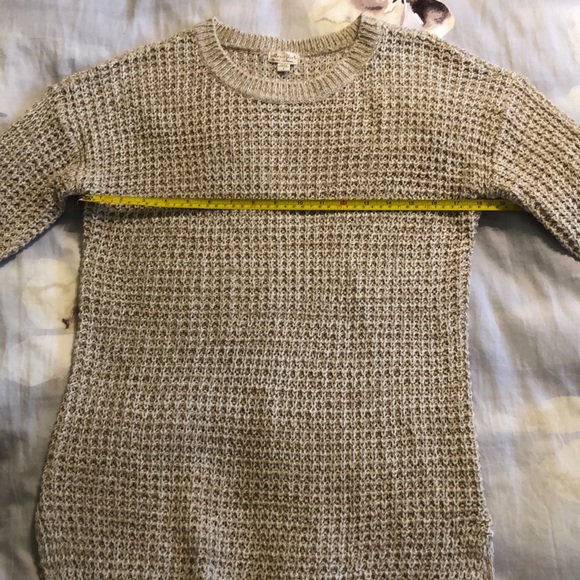 NWOT- Neutral Sweater by Ultra Flirt. Size Small. - Picture 2 of 8
